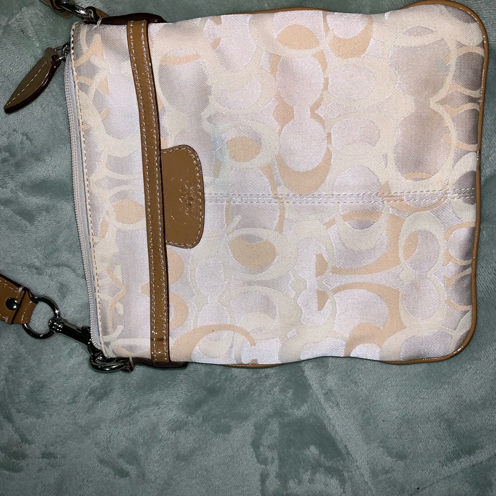 Authentic coach crossbody bag
